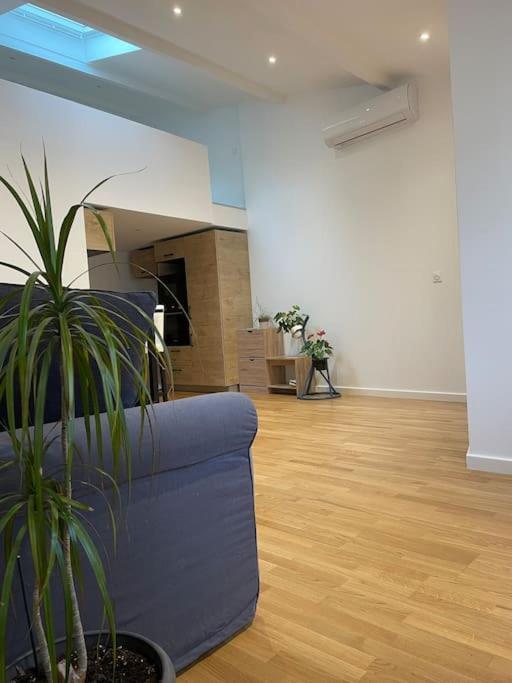 Appartement Atypique Et Fraichement Renove سان فاليه المظهر الخارجي الصورة